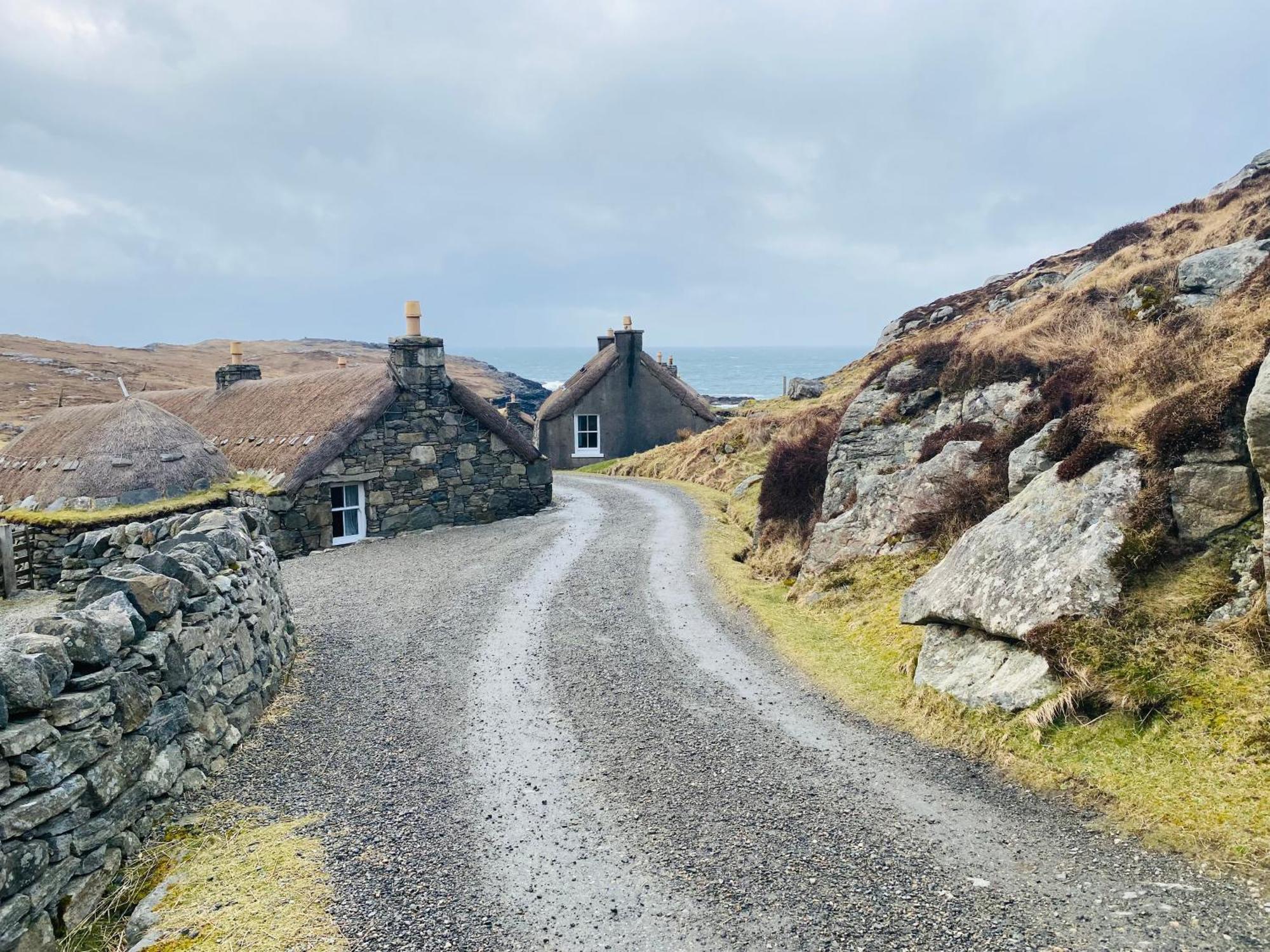 Seapods - Isle Of Lewis - Luxury En-Suite Pods On The Edge Of The Atlantic Ocean Aird Uig Bagian luar foto